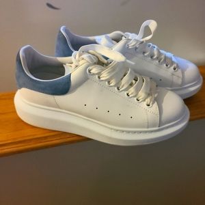 AUTHENTIC Alexander McQueen Sneakers